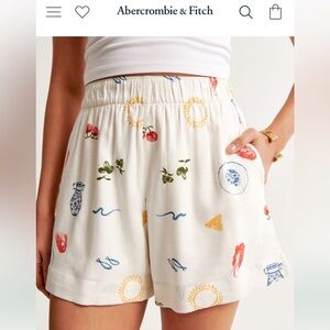 SOLD OUT Viral Abercrombie Italian Inspired Linen Shorts